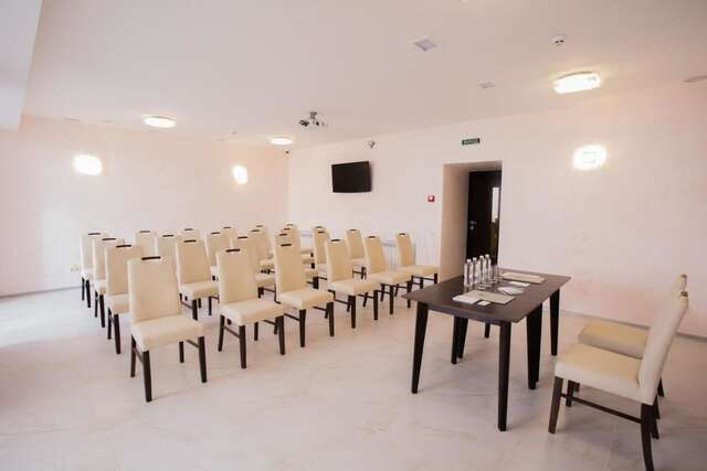 Отель Mackintosh Hotel Киев-15